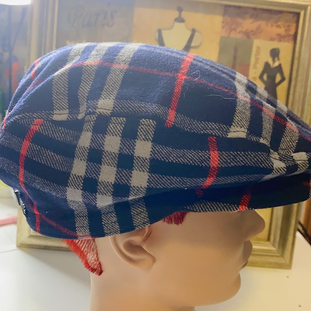 Burberry  hat